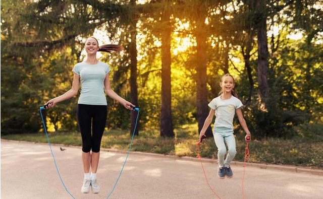 早上跳绳减肥的好处和缺点是什么呢？