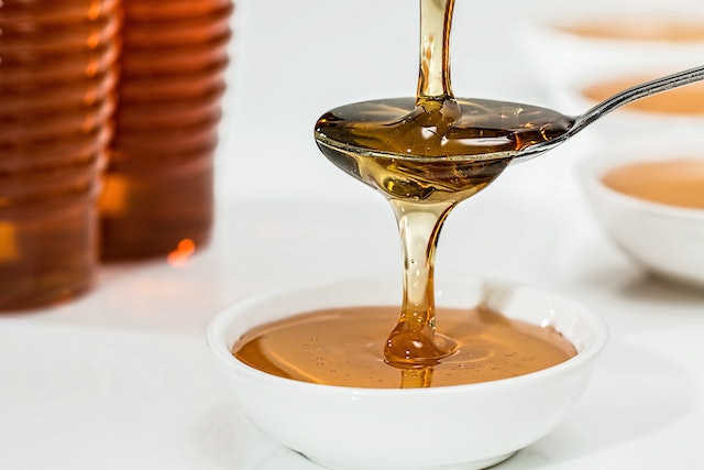 蜂蜜排毒减肥吗?蜂蜜怎么吃可以帮助减肥