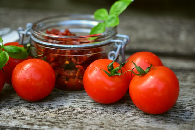 西红柿减肥的原理，西红柿怎么吃可以减肥